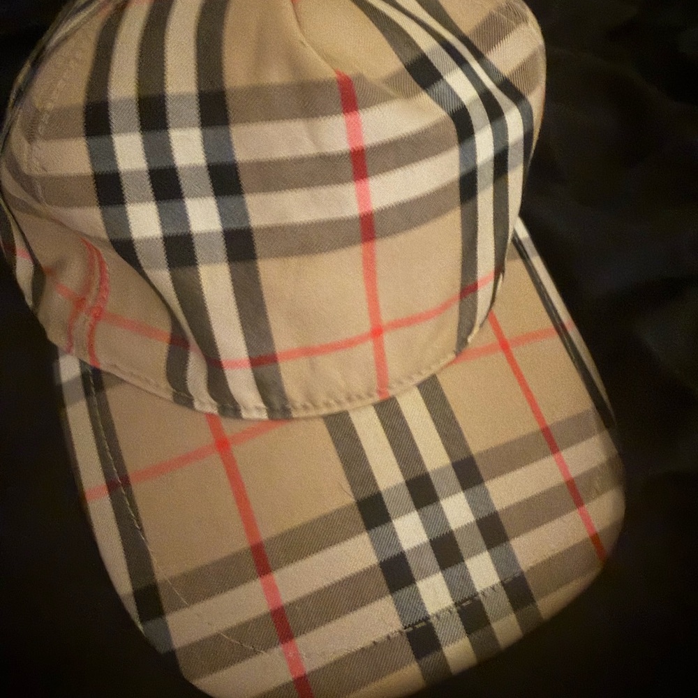Burberry Vintage Check Cap size L